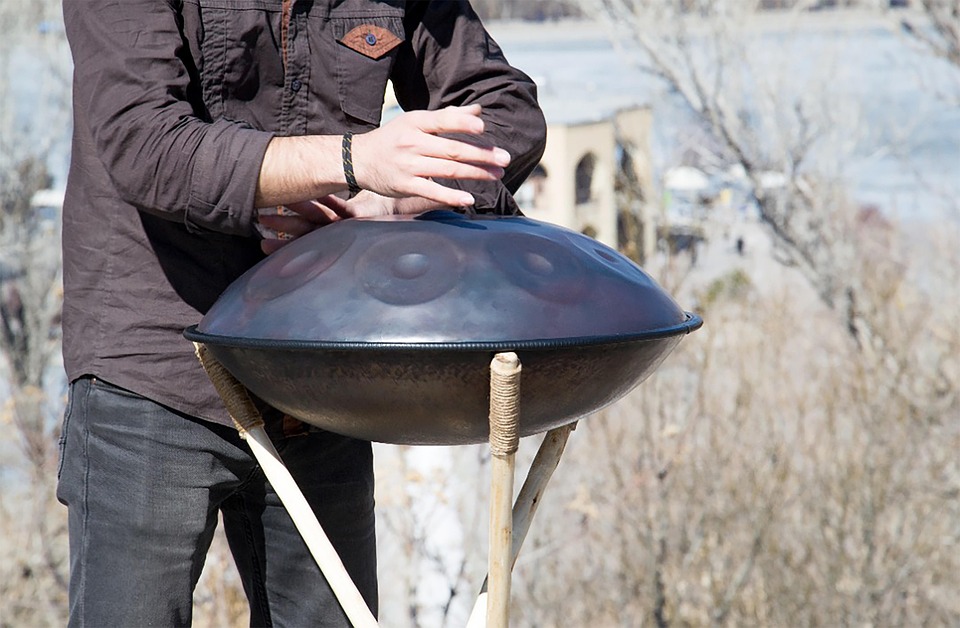 Initiation au Handpan Initiation au Handpan